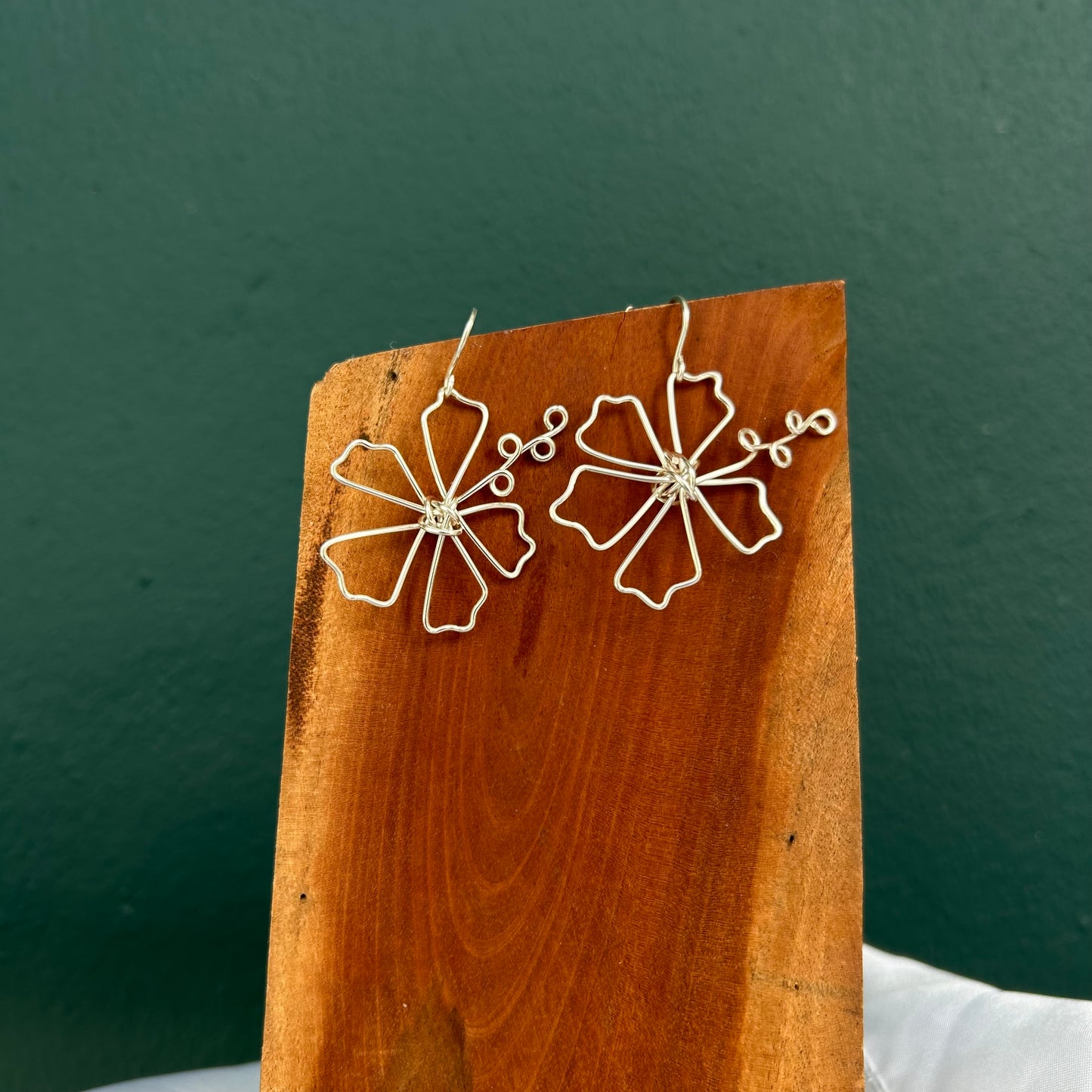 Flor de Maga Earrings