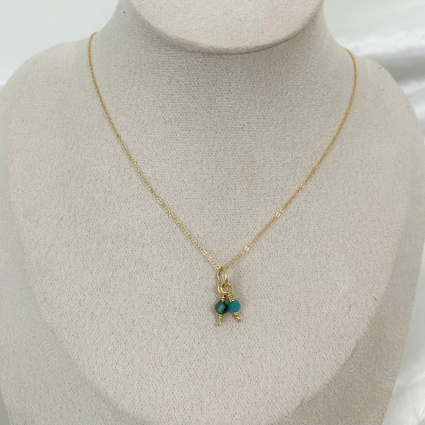 Pedacitos de Mamá Necklace