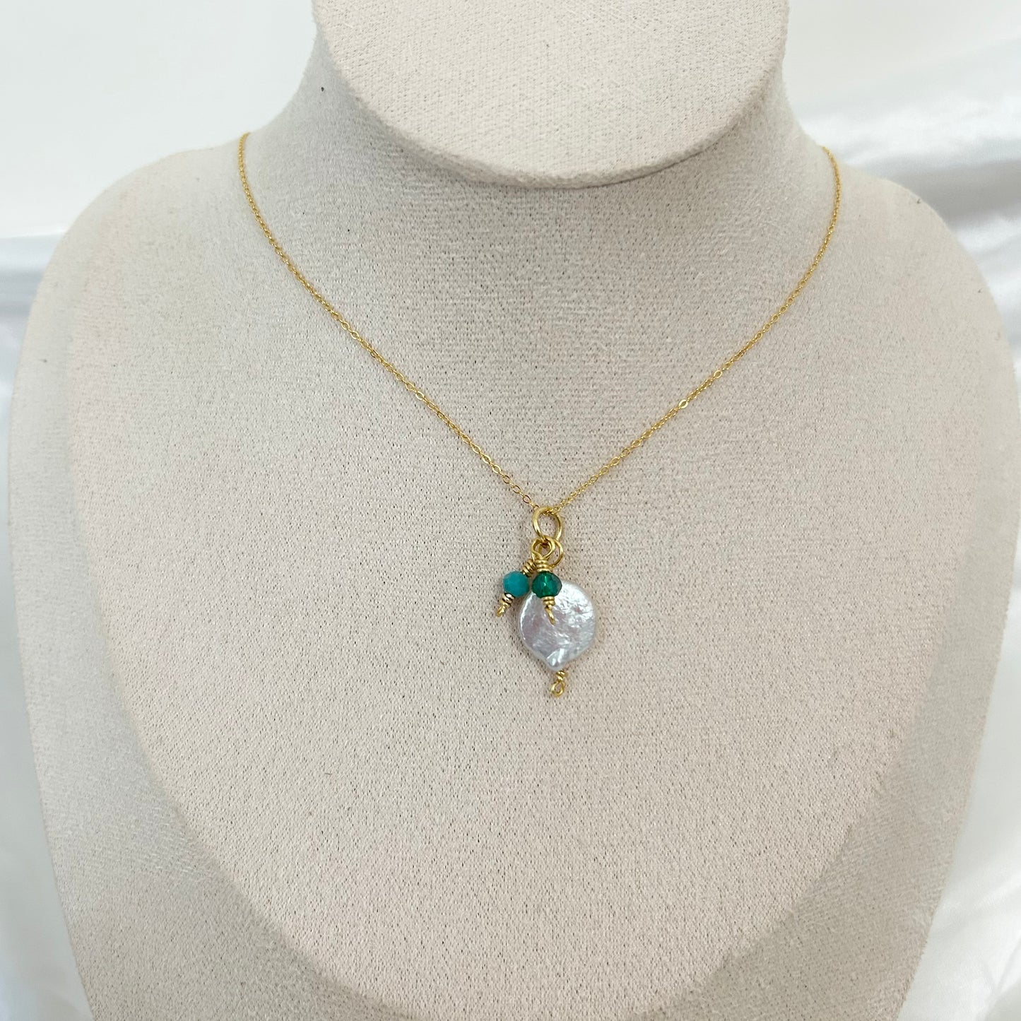 Pedacitos de Mamá Necklace