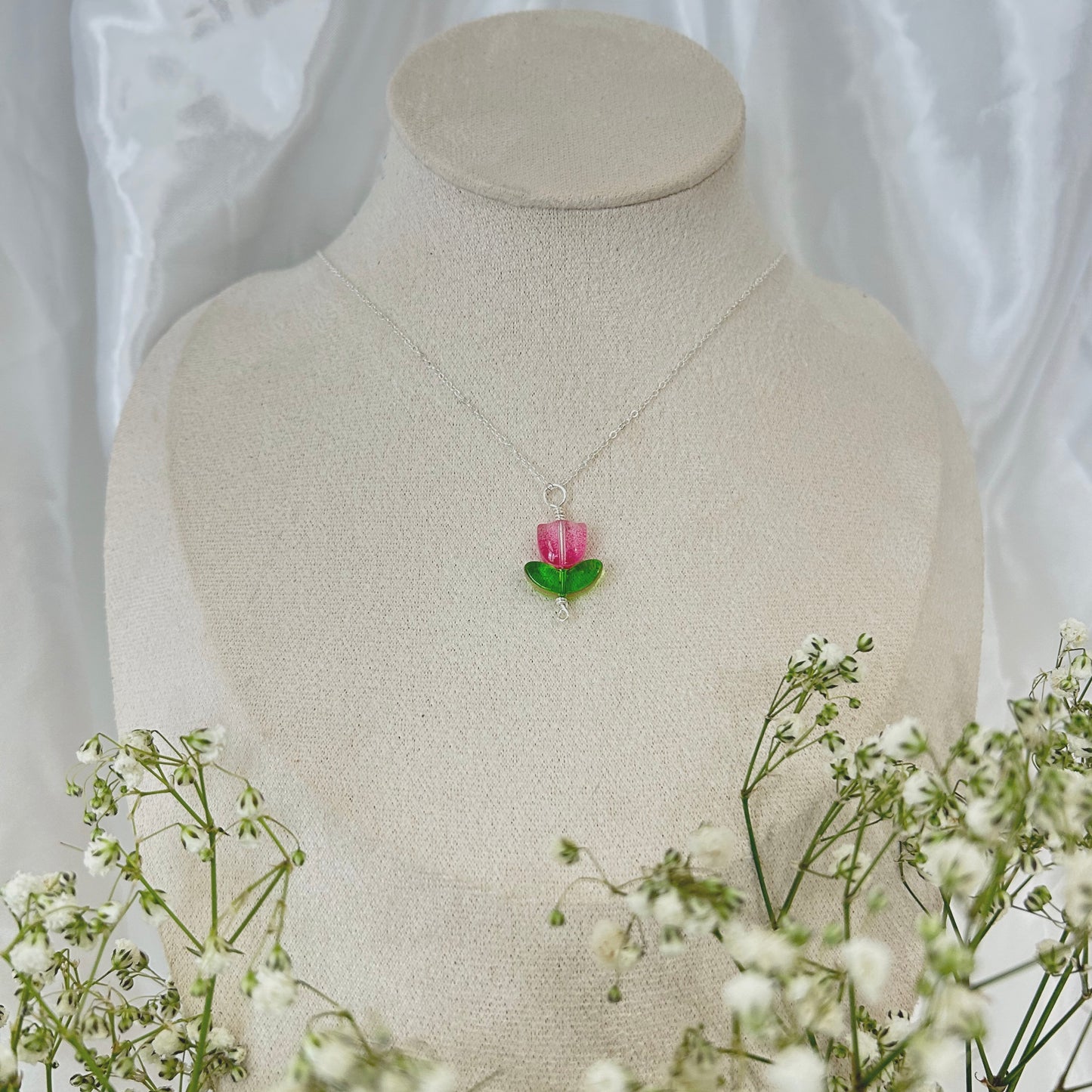 Tulip Necklace