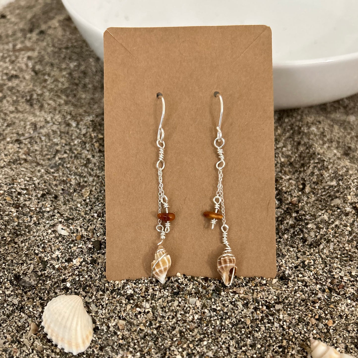 Mini-Shell-Amber Earrings