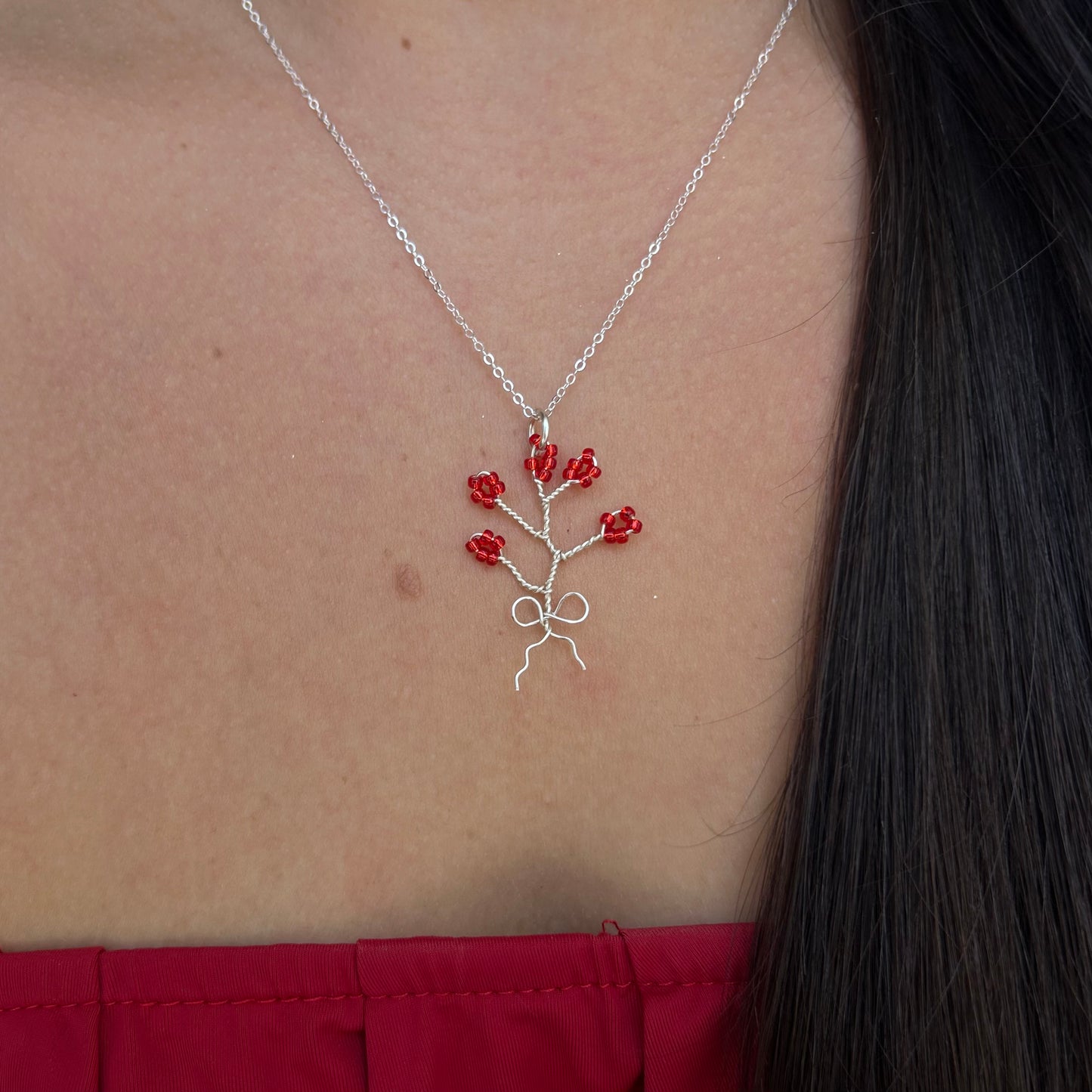 Flower Bouquet Necklace (red)