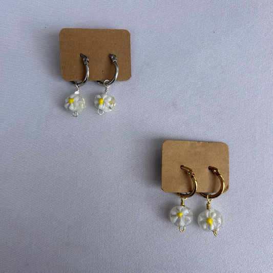 Daisy earrings