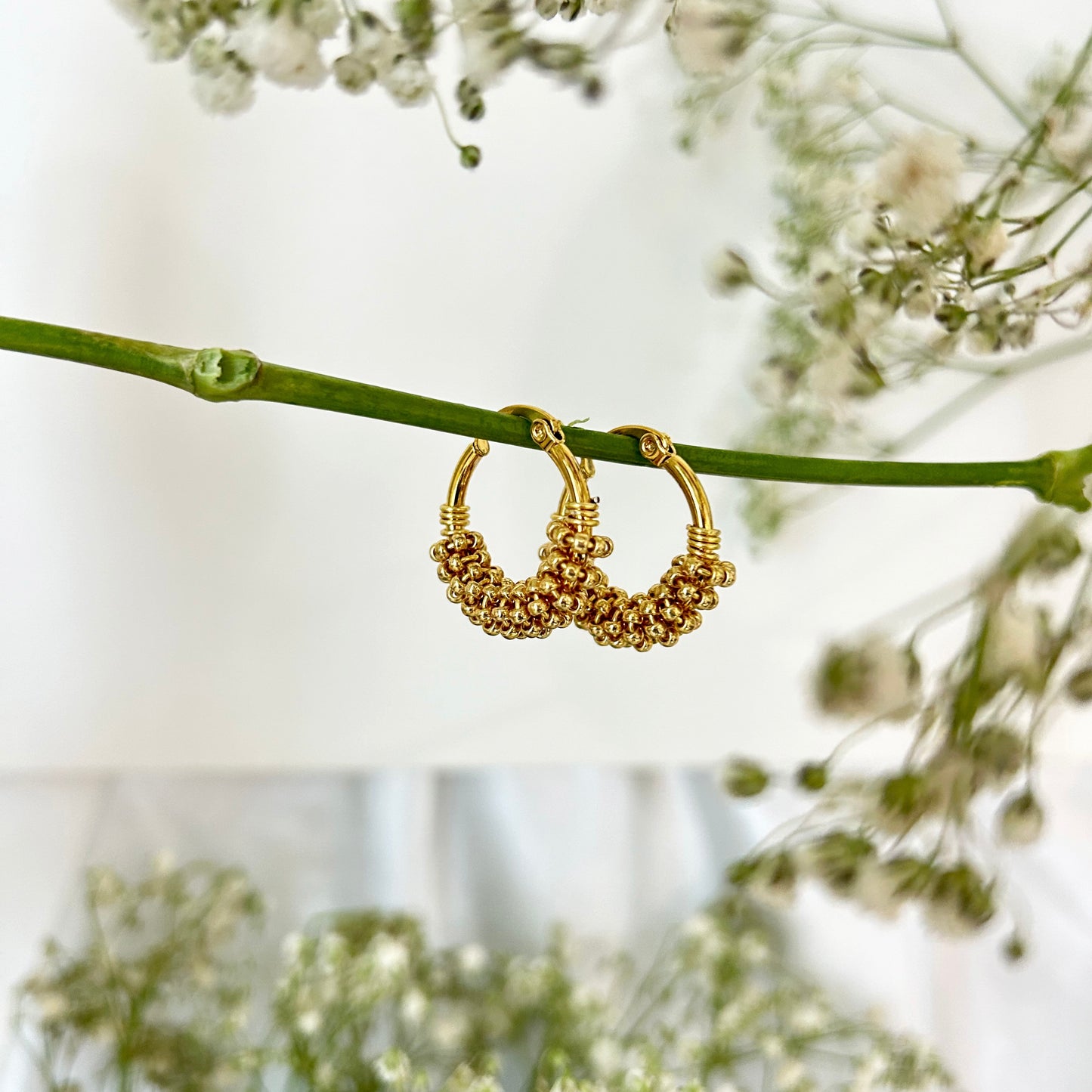 Hoops