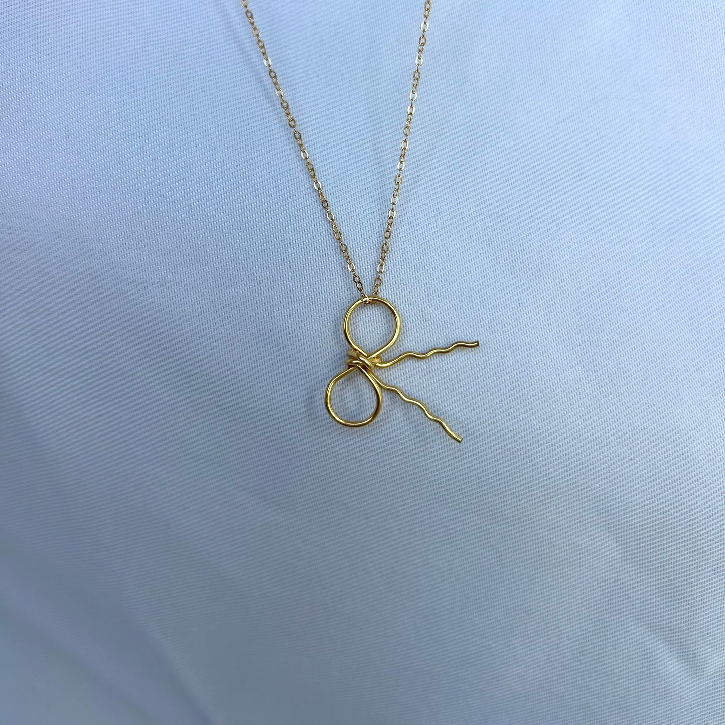 Bow Necklace