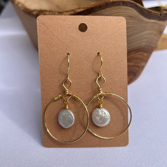 Coin pearl earrings
