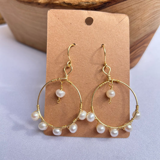 Pearls earrings